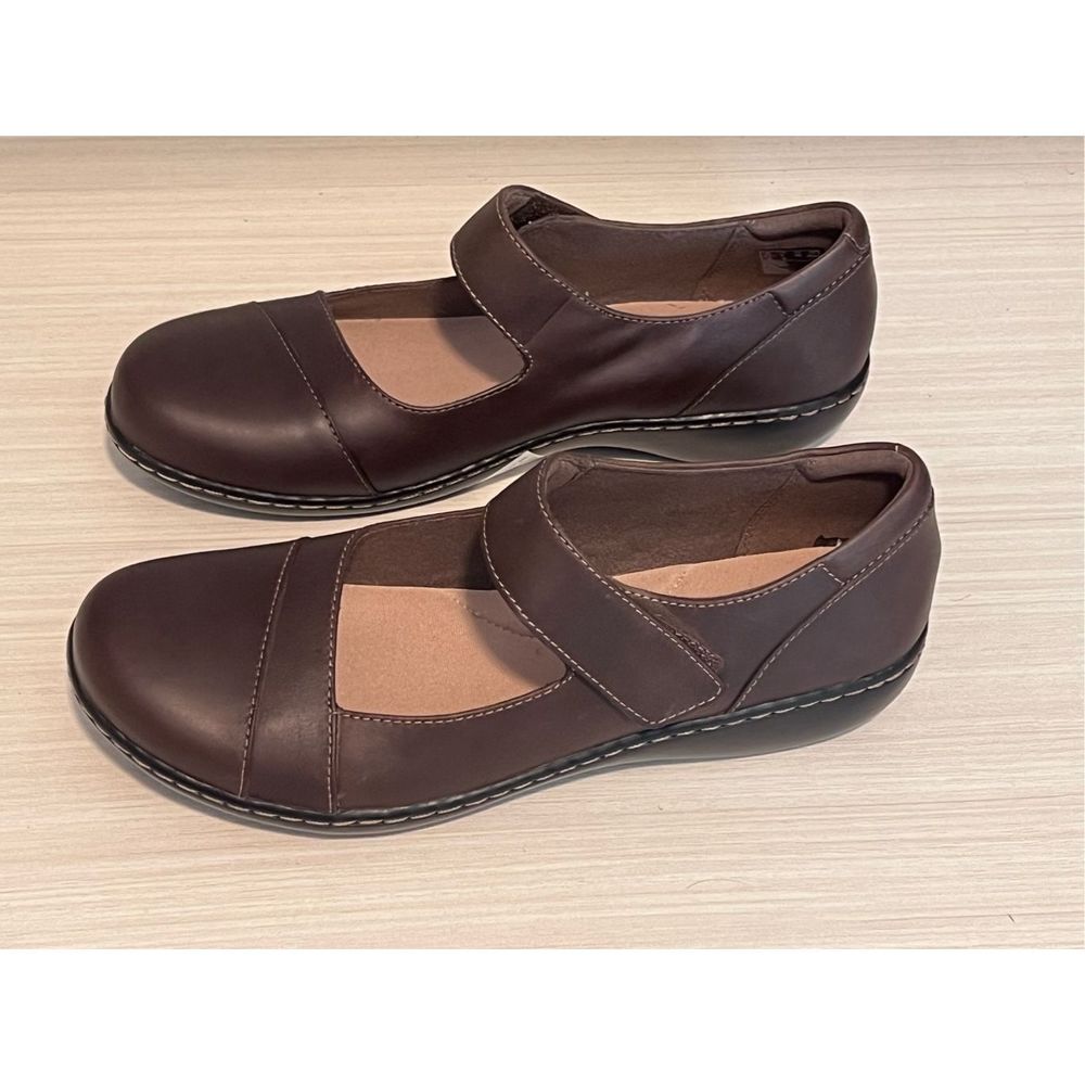Clarks Women's Mary Jane Flats in Dark Brown - Picture 3 of 16